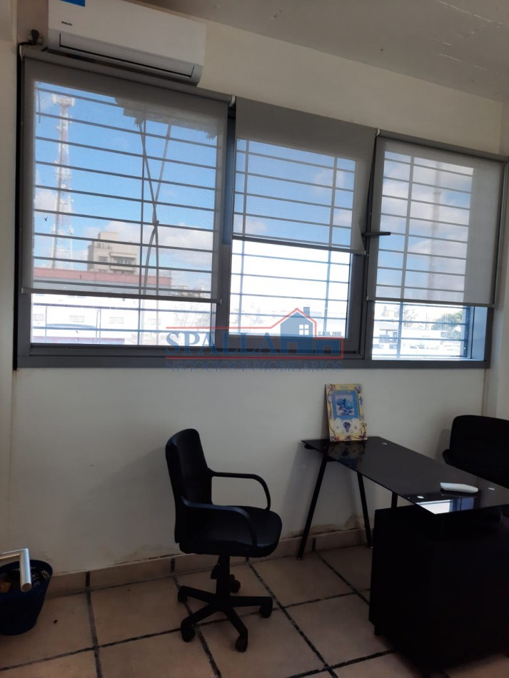 VENTA MONOAMBIENTE USO PROFESIONAL SHOPPING PILAR POINT PILAR - IDEAL INVERSION
