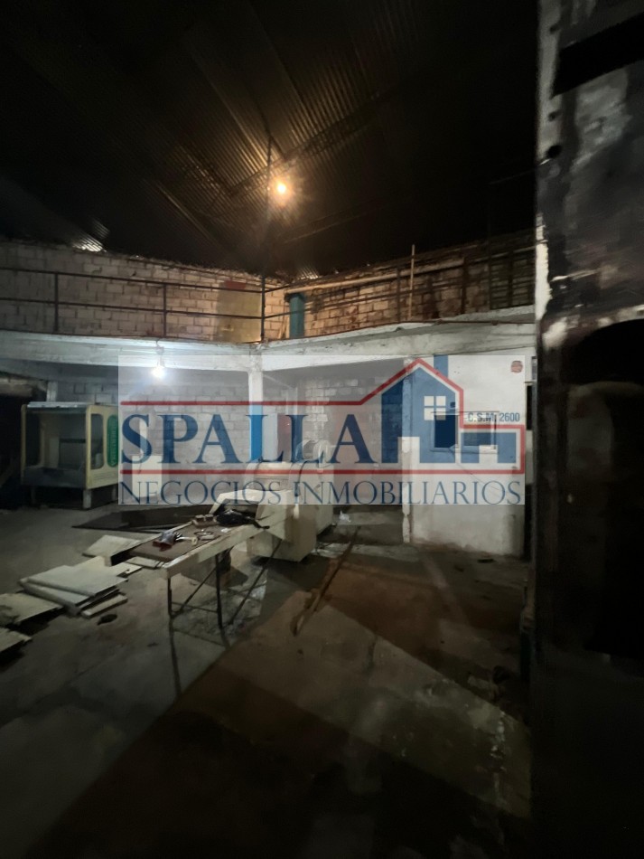 ALQUILER LOCAL COMERCIAL DE 400MT2 - AMPLIO DEPOSITO - DERQUI, PILAR