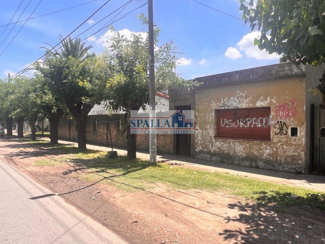 VENTA EXCELENTE PROPIEDAD IDEAL USO COMERCIAL EN CENTRO DE DERQUI, PILAR 