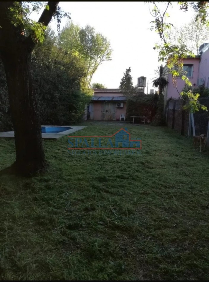 VENTA CASA 3 AMBIENTES EN PILAR CENTRO CON LOTE GRANDE -ZONIFICACION UR 1 - IDEAL DESARROLLO