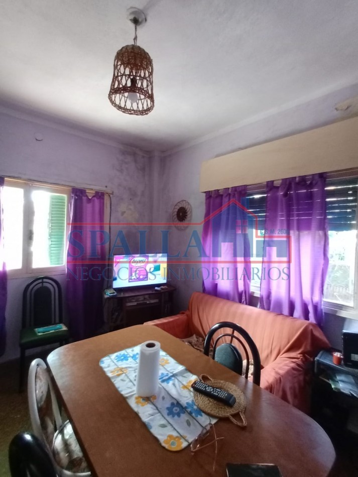 Oportunidad Casa en Bloque con Dos Viviendas y Cochera en Jose C. Paz