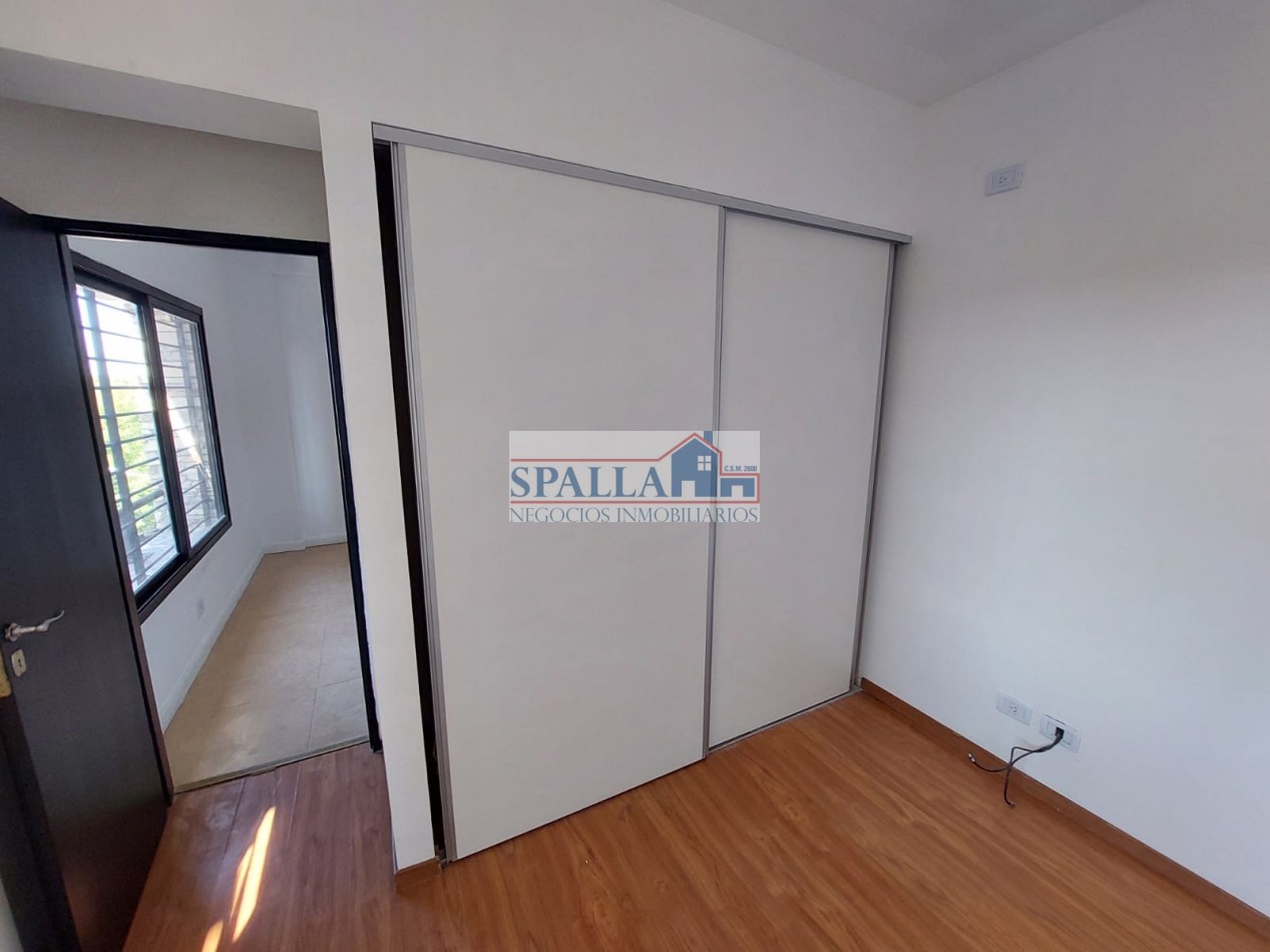 VENTA DEPARTAMENTO DOS AMBIENTES EN SAN MIGUEL CENTRO CON RENTA - APTO PROFESIONAL Y RESIDENCIAL