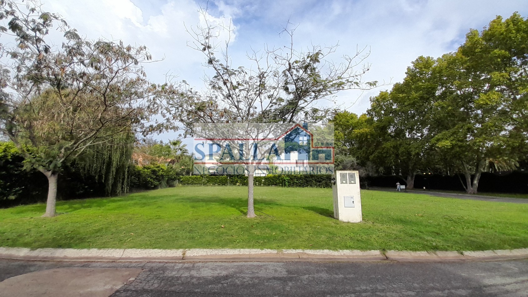 VENTA LOTES BARRIO LAS ORQUIDEAS, SOBRE PANAMERICANA KM 55,5 RAMAL PILAR - APTO CREDITO