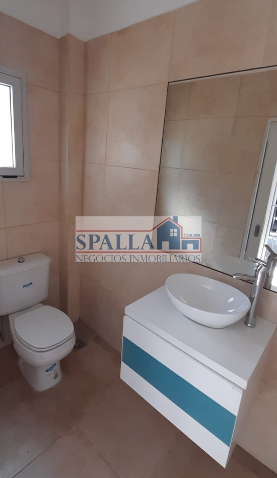 VENTA CASA 4 AMBIENTES BARRIO LAS ORQUIDEAS PILAR