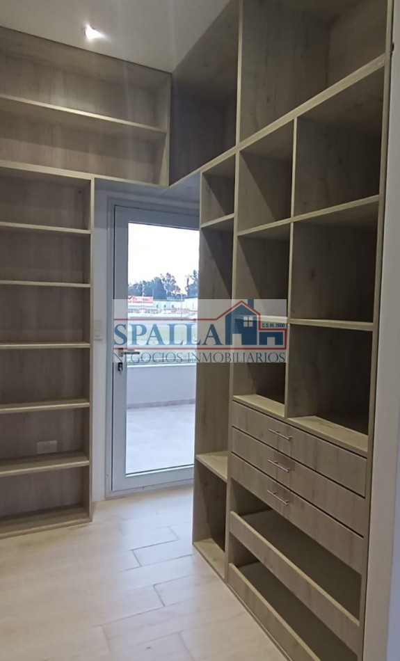 VENTA CASA 4 AMBIENTES BARRIO LAS ORQUIDEAS PILAR