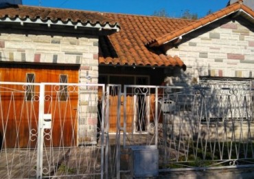 CASA 3 AMBIENTES EN VENTA - HURLINGHAM