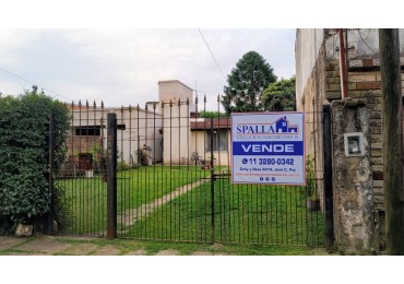 CASA 3 AMBIENTES EN VENTA CON GRAN JARDIN EN ING. PABLO NOGUES